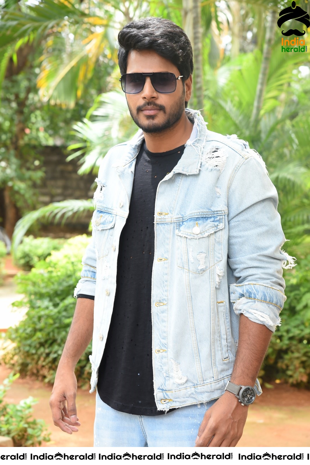 Actor Sundeep Kishan Looking Handsome in Latest Photoshoot Set 2