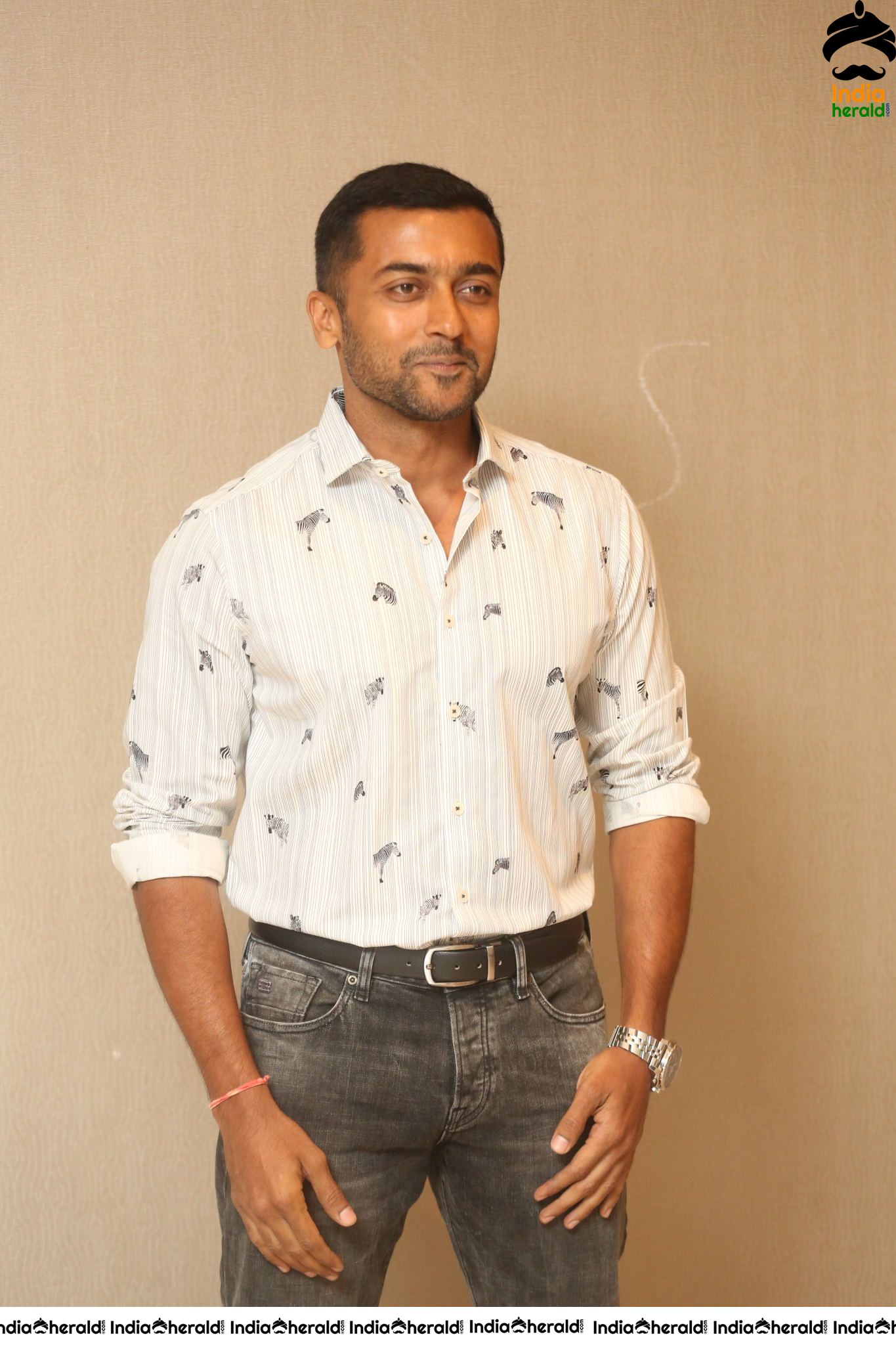 Actor Suriya Interview Stills For Bandobast Set 1
