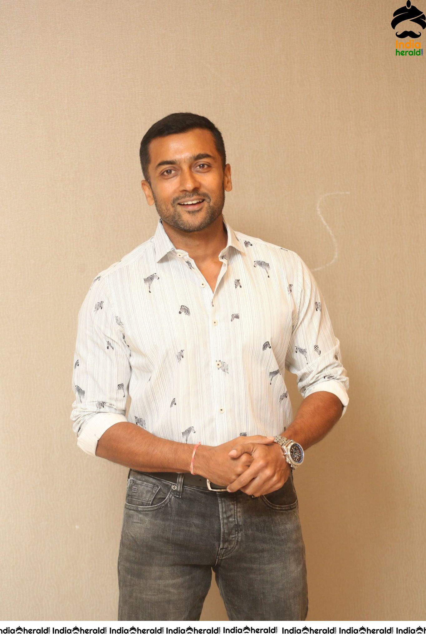 Actor Suriya Interview Stills For Bandobast Set 1