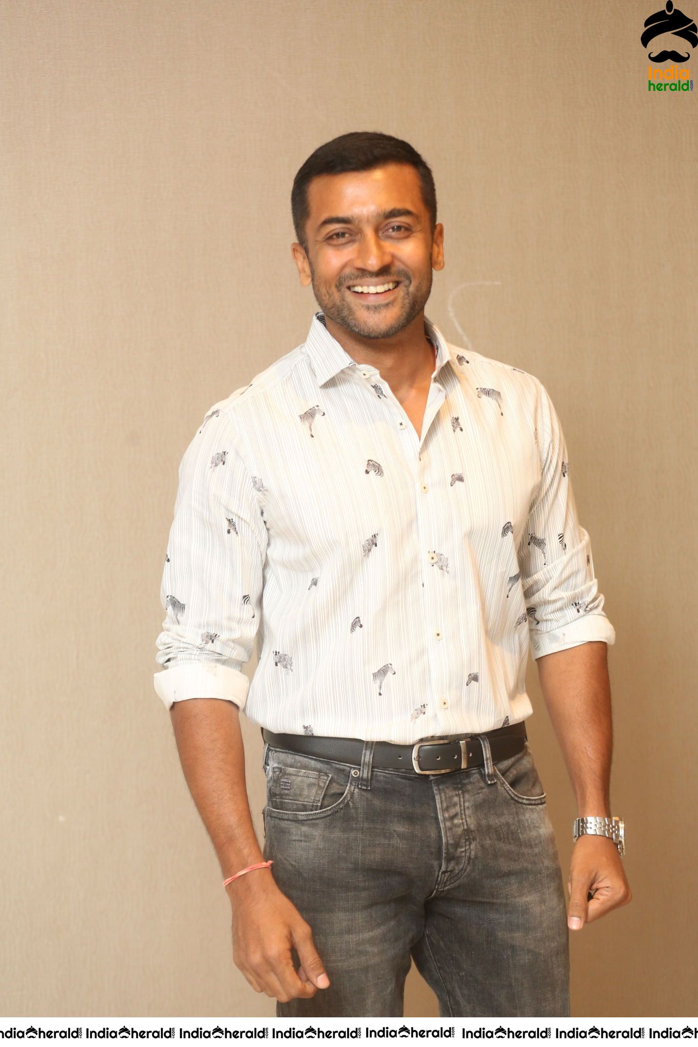 Actor Suriya Interview Stills For Bandobast Set 1