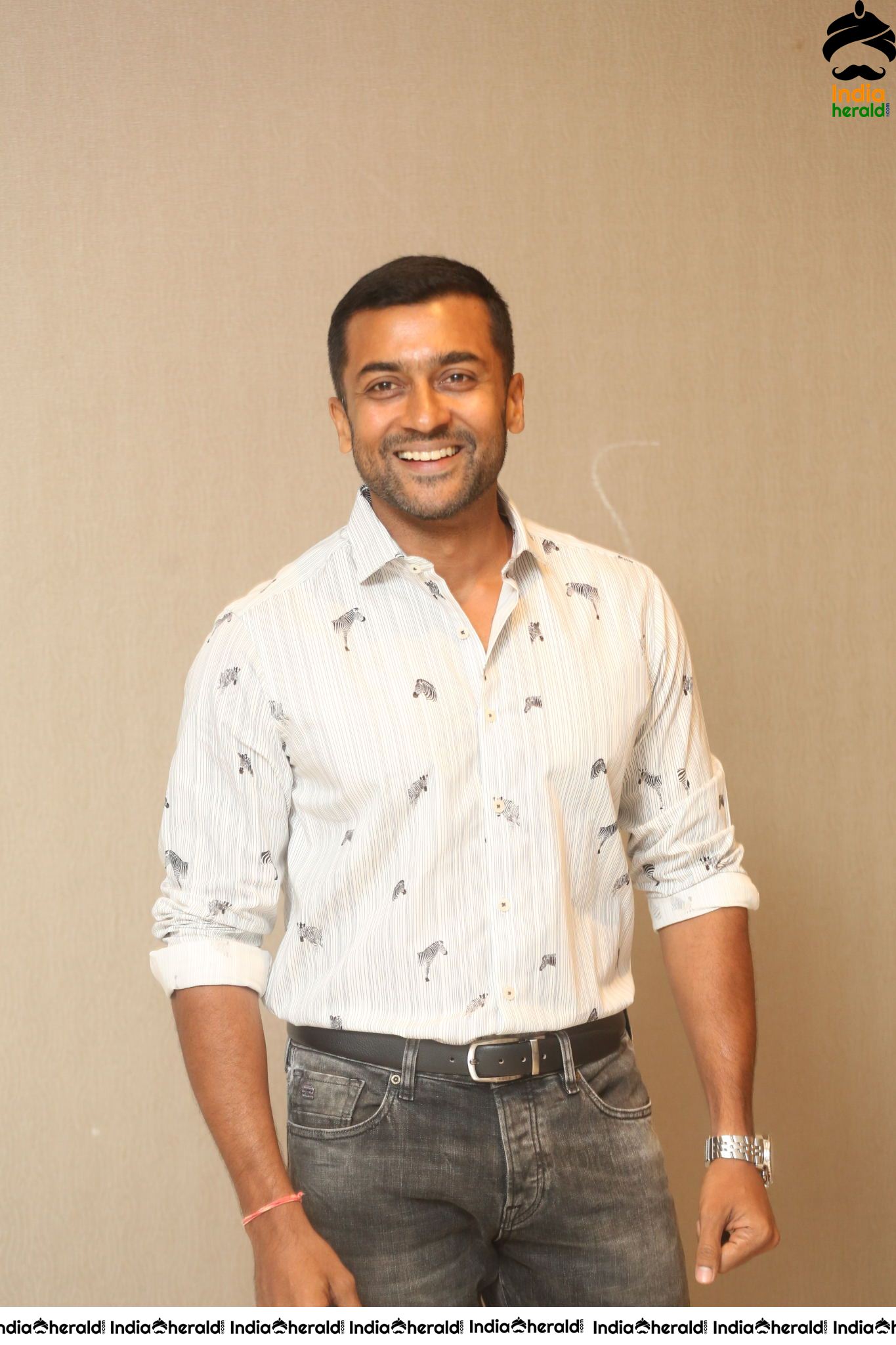 Actor Suriya Interview Stills For Bandobast Set 1