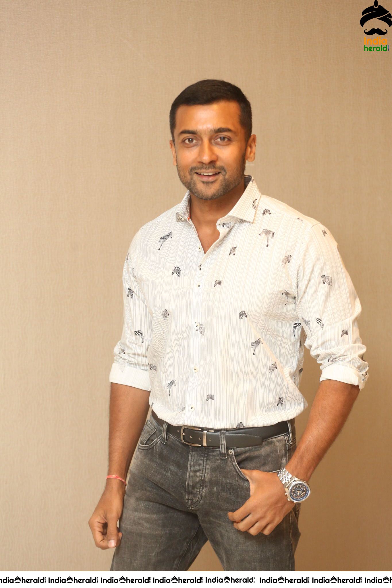 Actor Suriya Interview Stills For Bandobast Set 1
