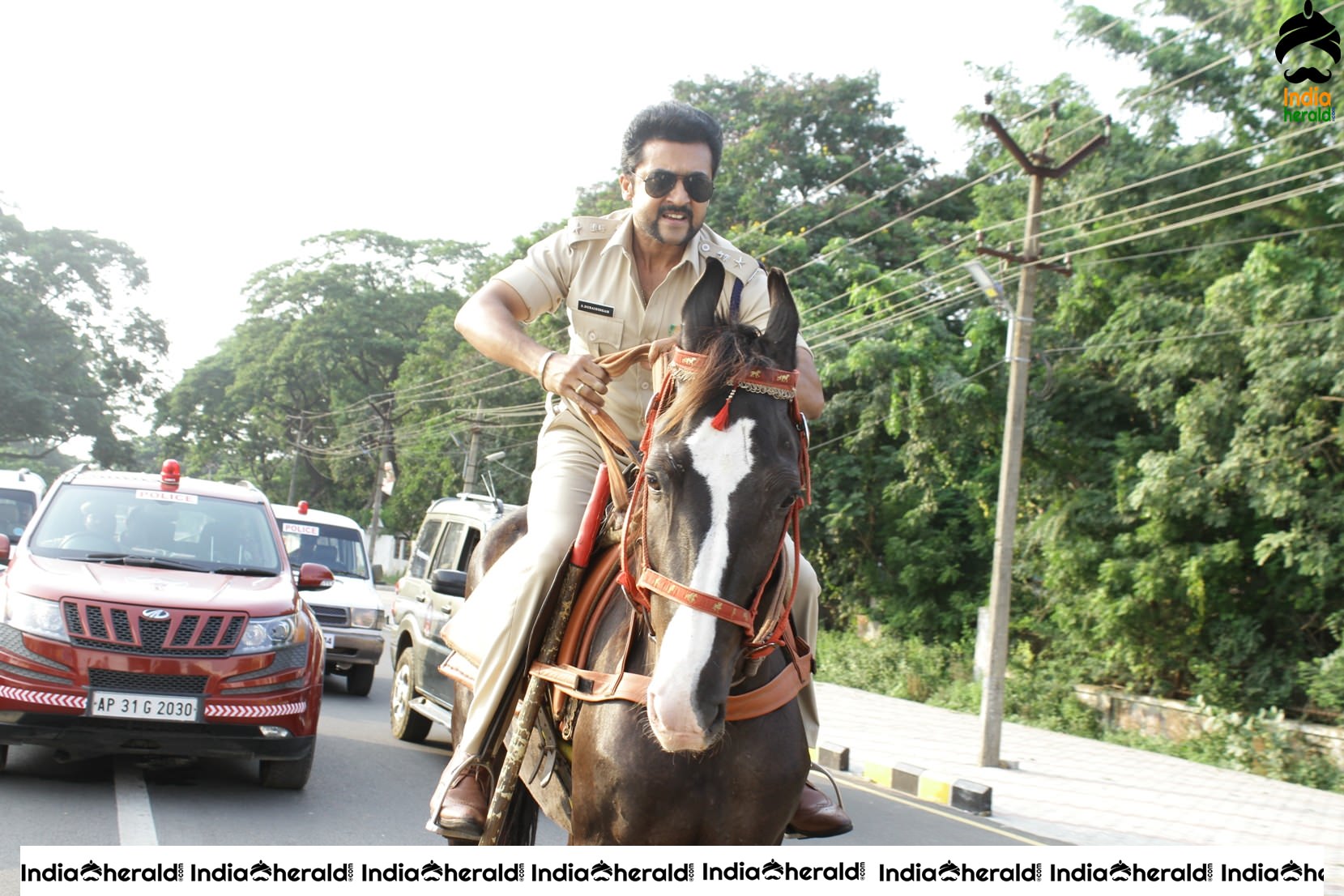 Actor Suriya Unseen Rare Stills from Yamudu Set 1