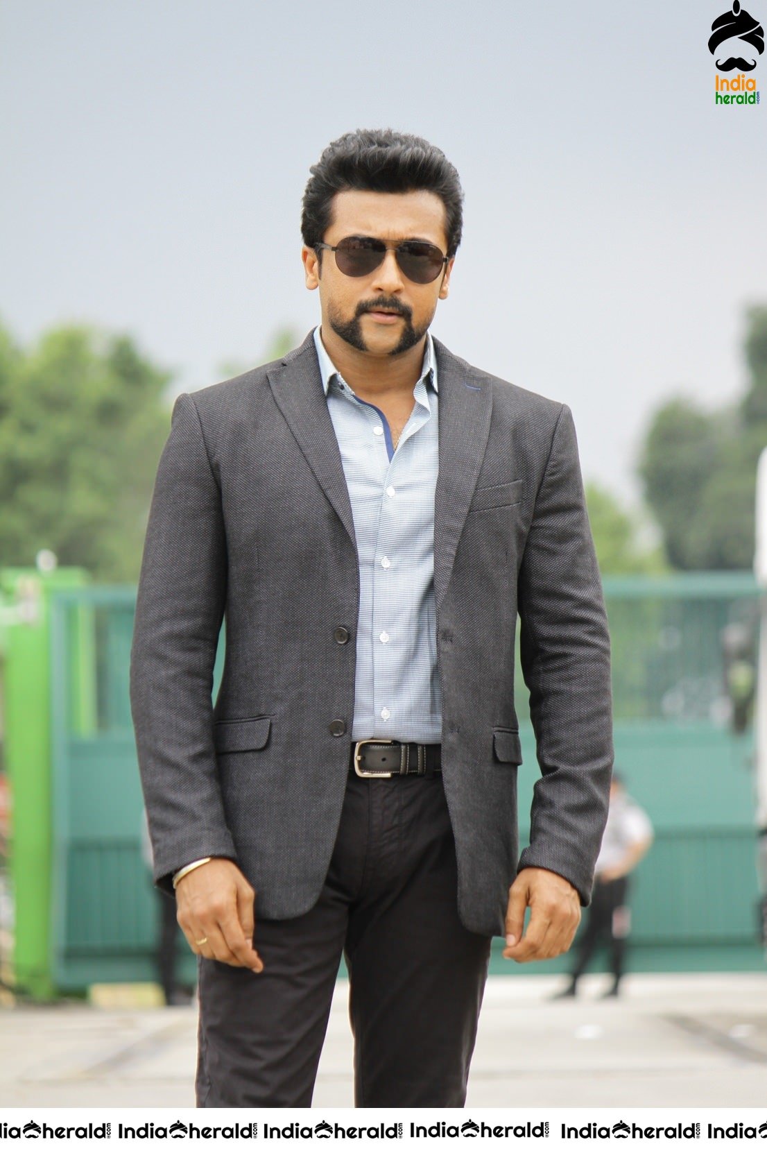 Actor Suriya Unseen Rare Stills from Yamudu Set 1