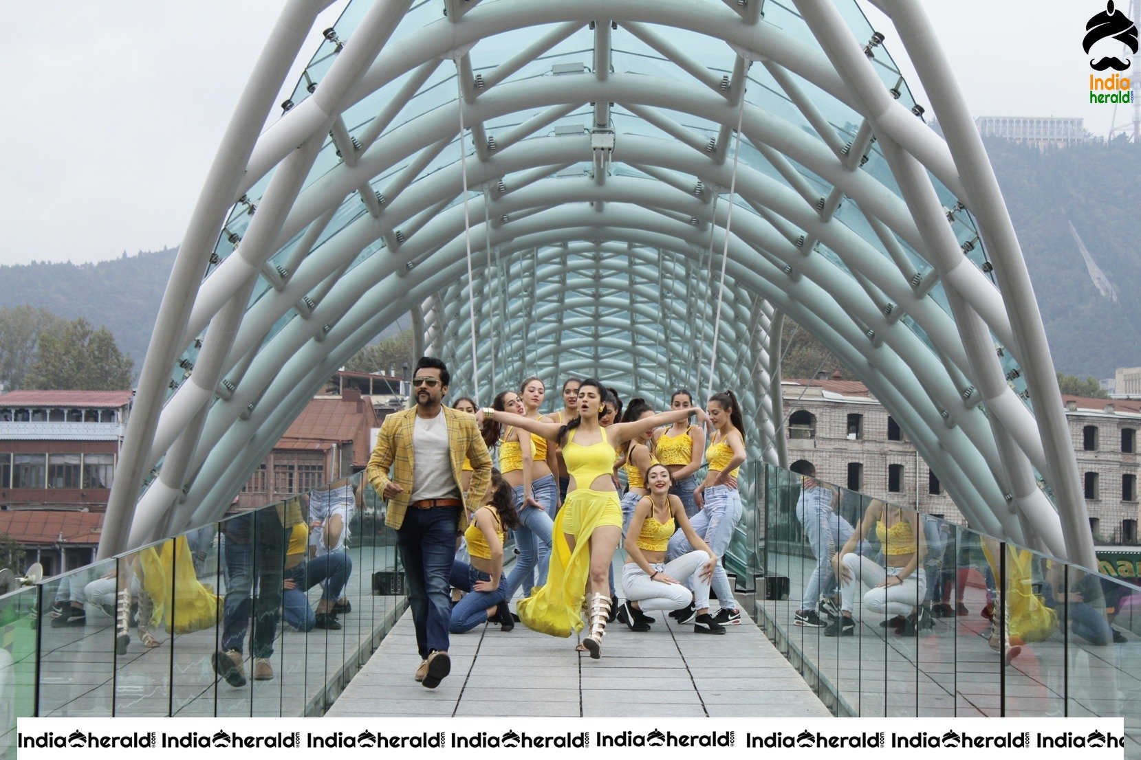 Actor Suriya Unseen Rare Stills from Yamudu Set 1