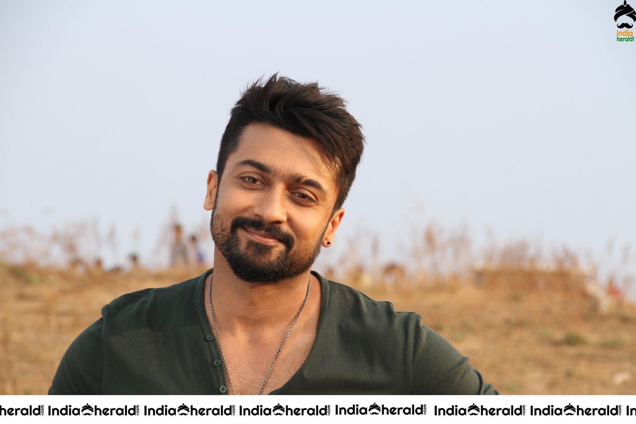 Actor Suriya Unseen Stylish Stills from Anjaan movie Set 2