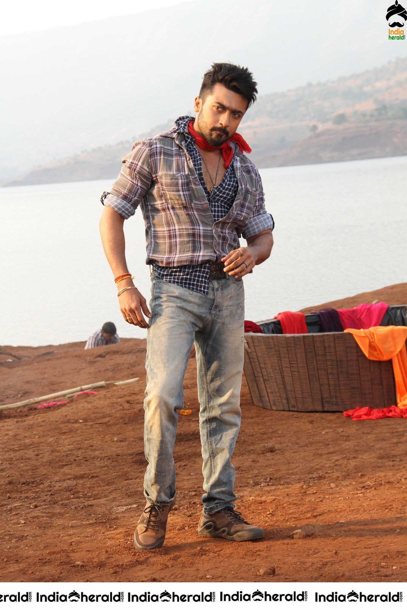 Actor Suriya Unseen Stylish Stills from Anjaan movie Set 2
