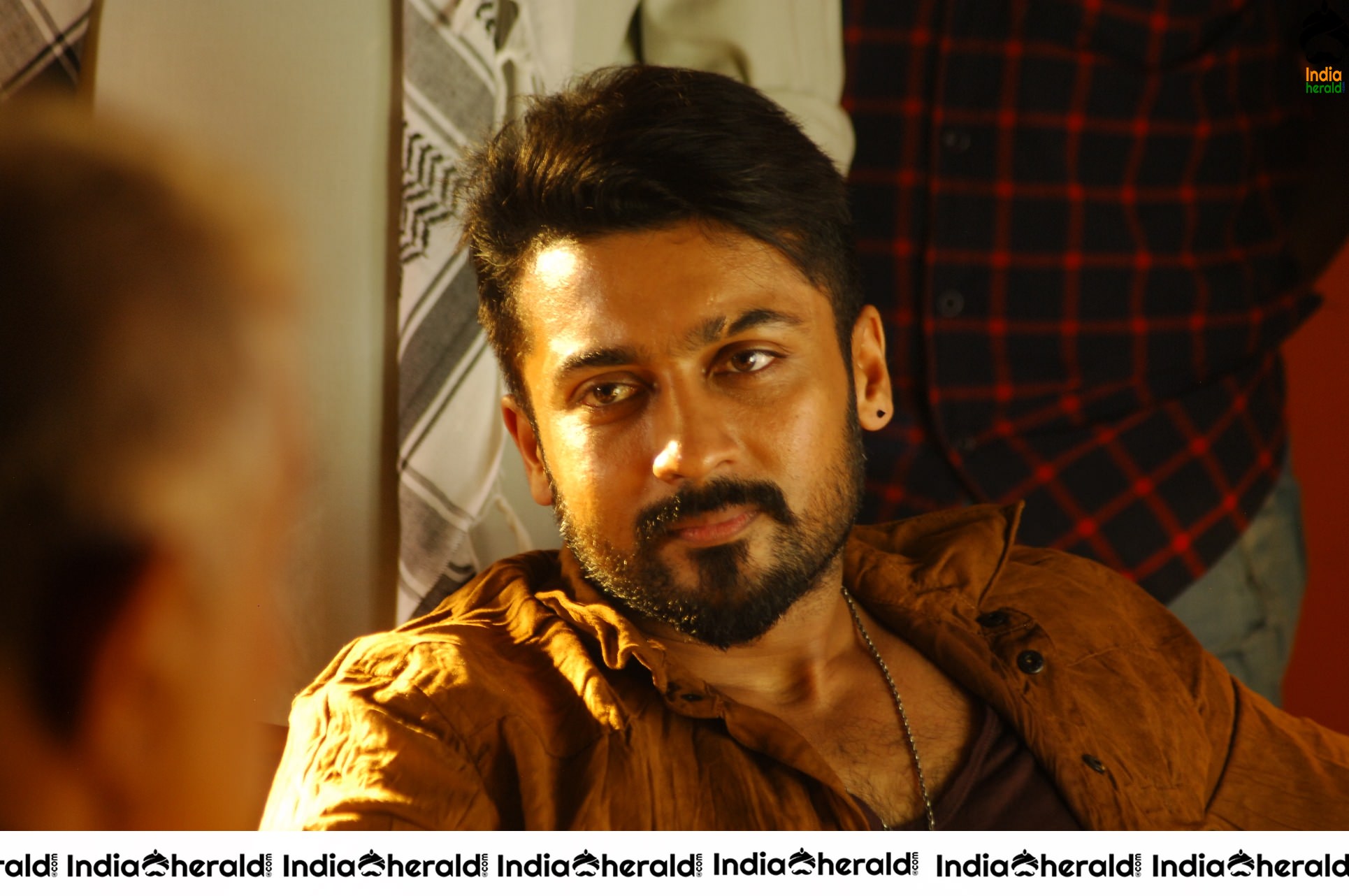 Actor Suriya Unseen Stylish Stills from Anjaan movie Set 3