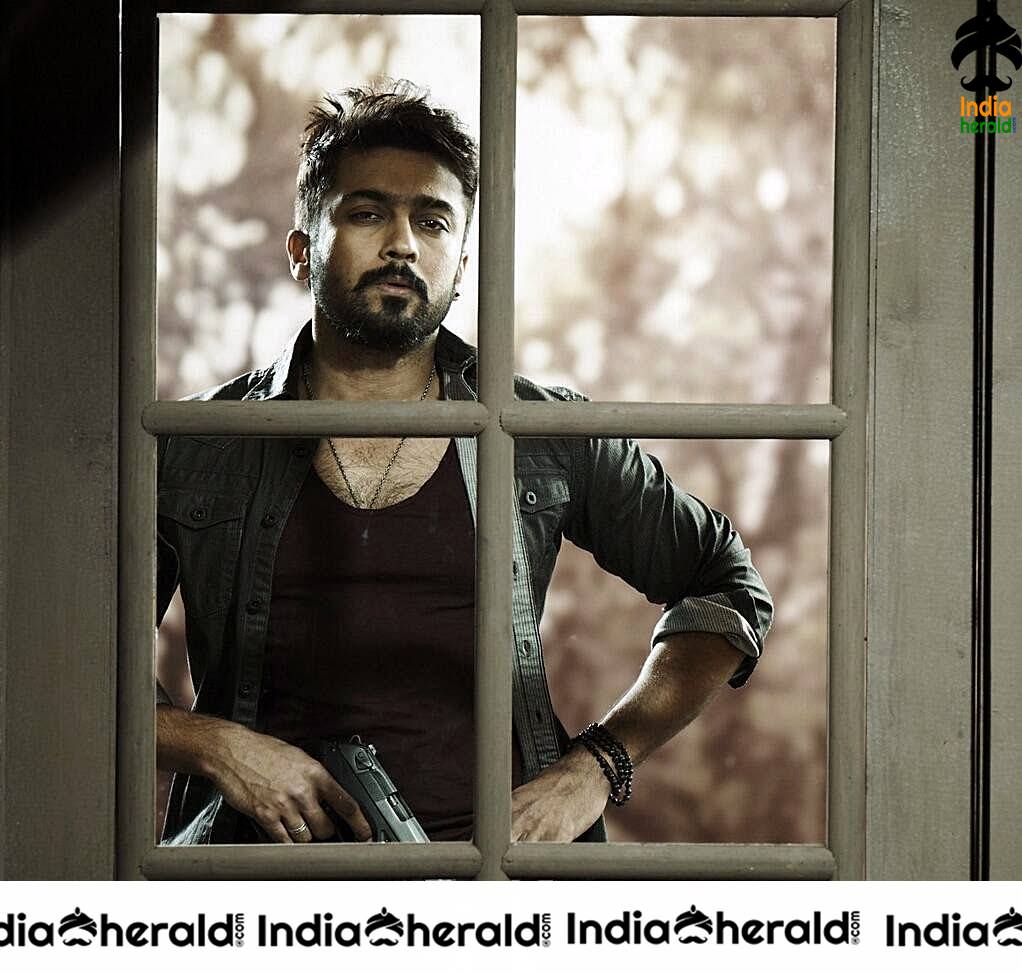 Actor Suriya Unseen Stylish Stills from Anjaan movie Set 4