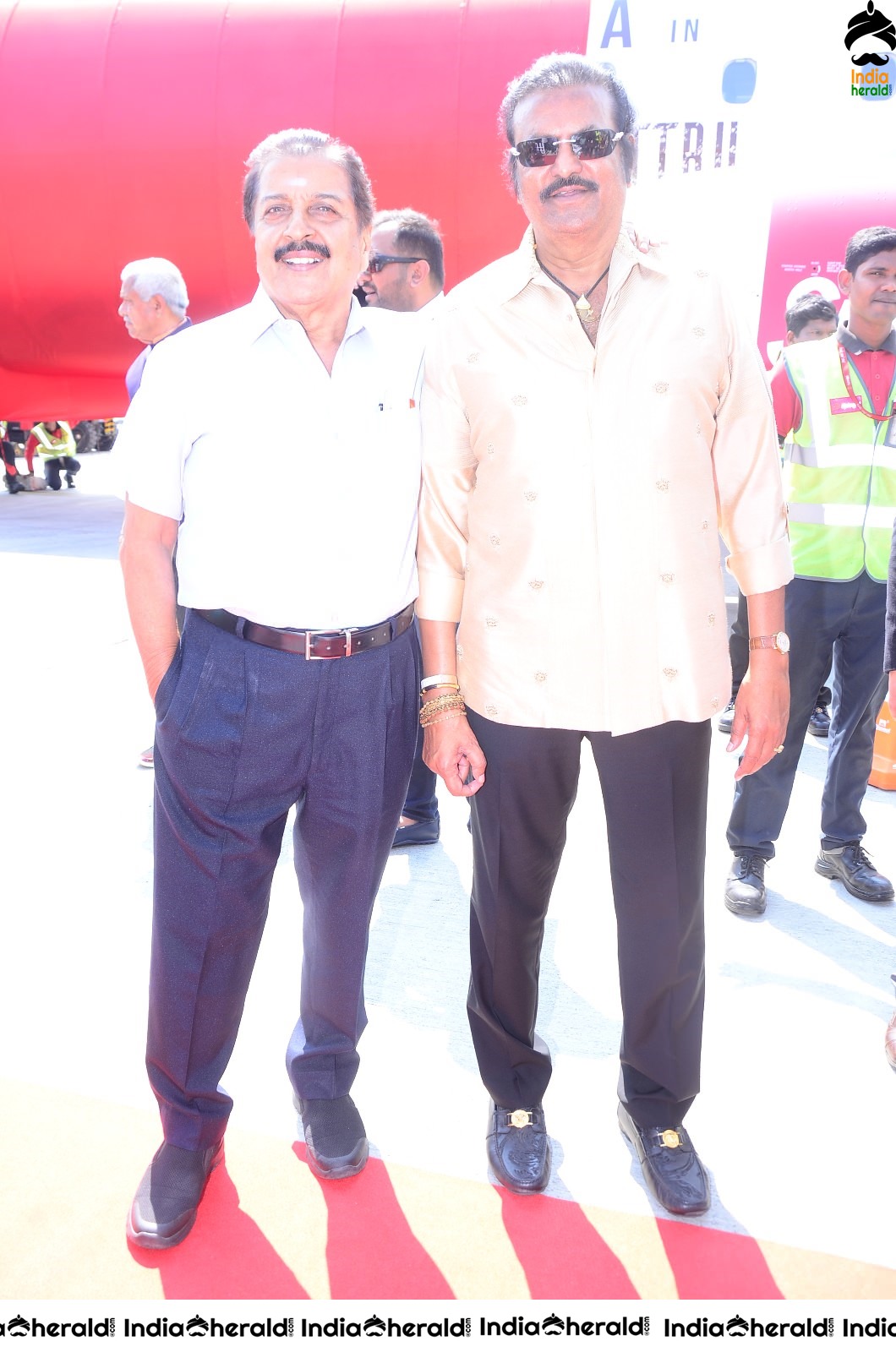 Actor Suriya with his Father Sivakumar takes under privileged Children in Aeroplane for Soorarai Potru Set 1