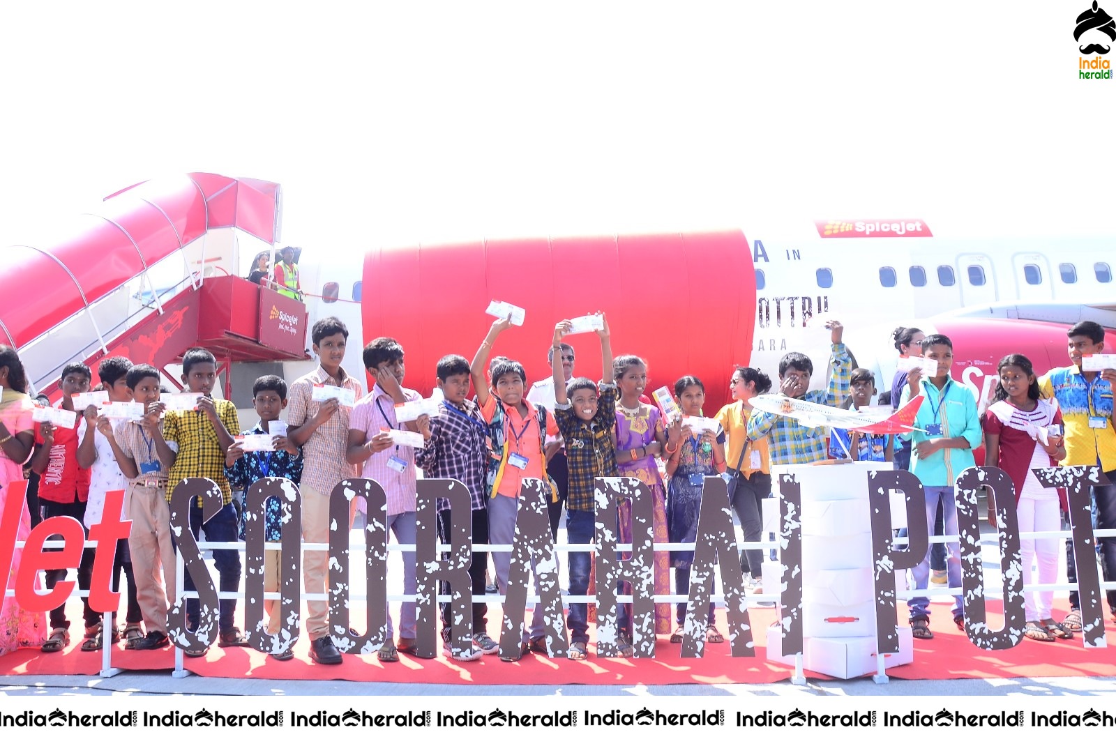 Actor Suriya with his Father Sivakumar takes under privileged Children in Aeroplane for Soorarai Potru Set 1