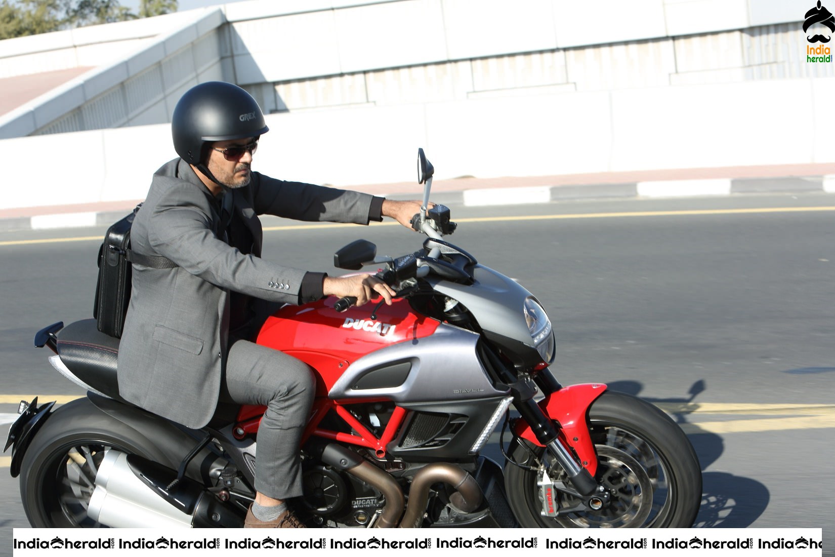 Actor Thala Ajith Kumar Stylish and Suave Photos Set 2