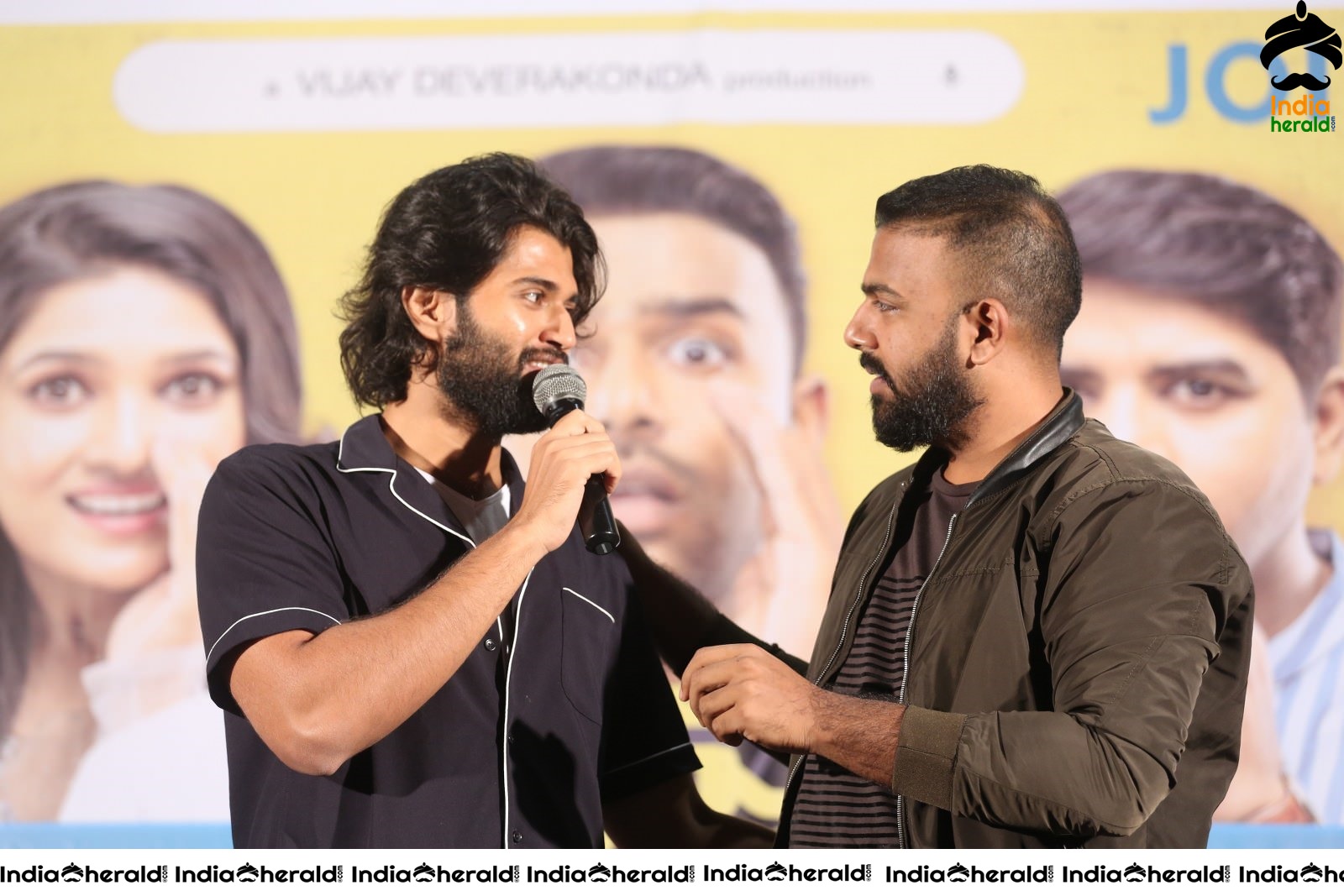 Actor Tharun Bhascker and Vijay Deverakonda Share a Happy moment on the stage