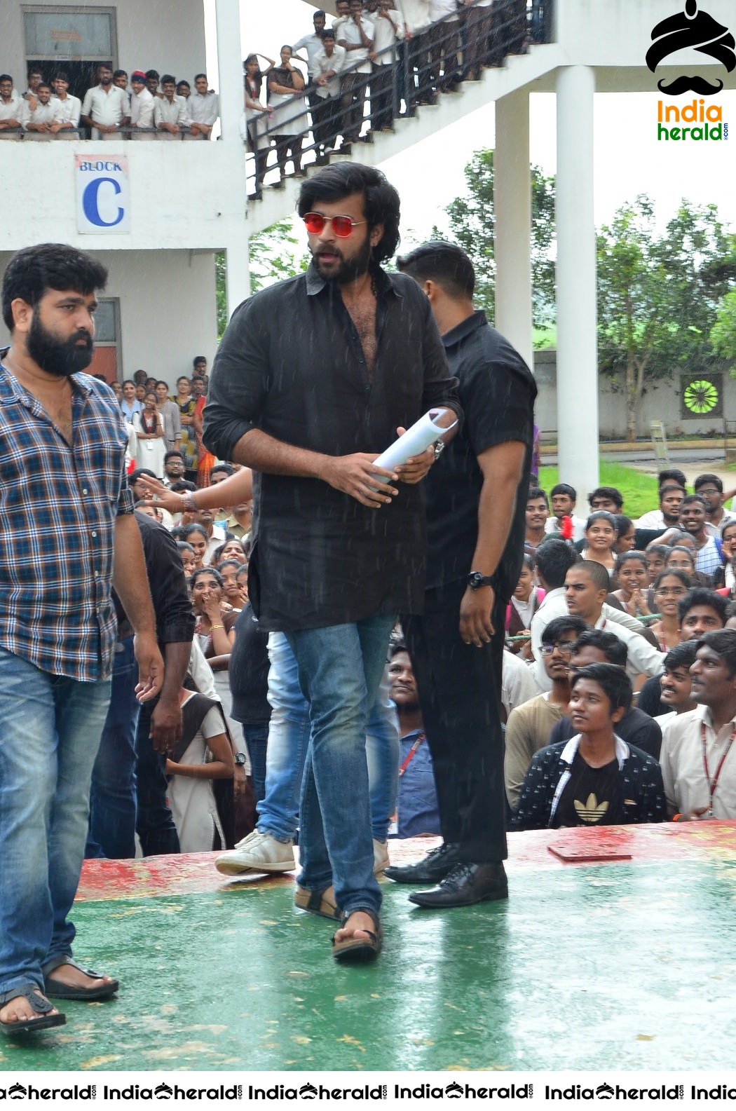 Actor Varun Tej At Vijayawada VVIT College Set 2