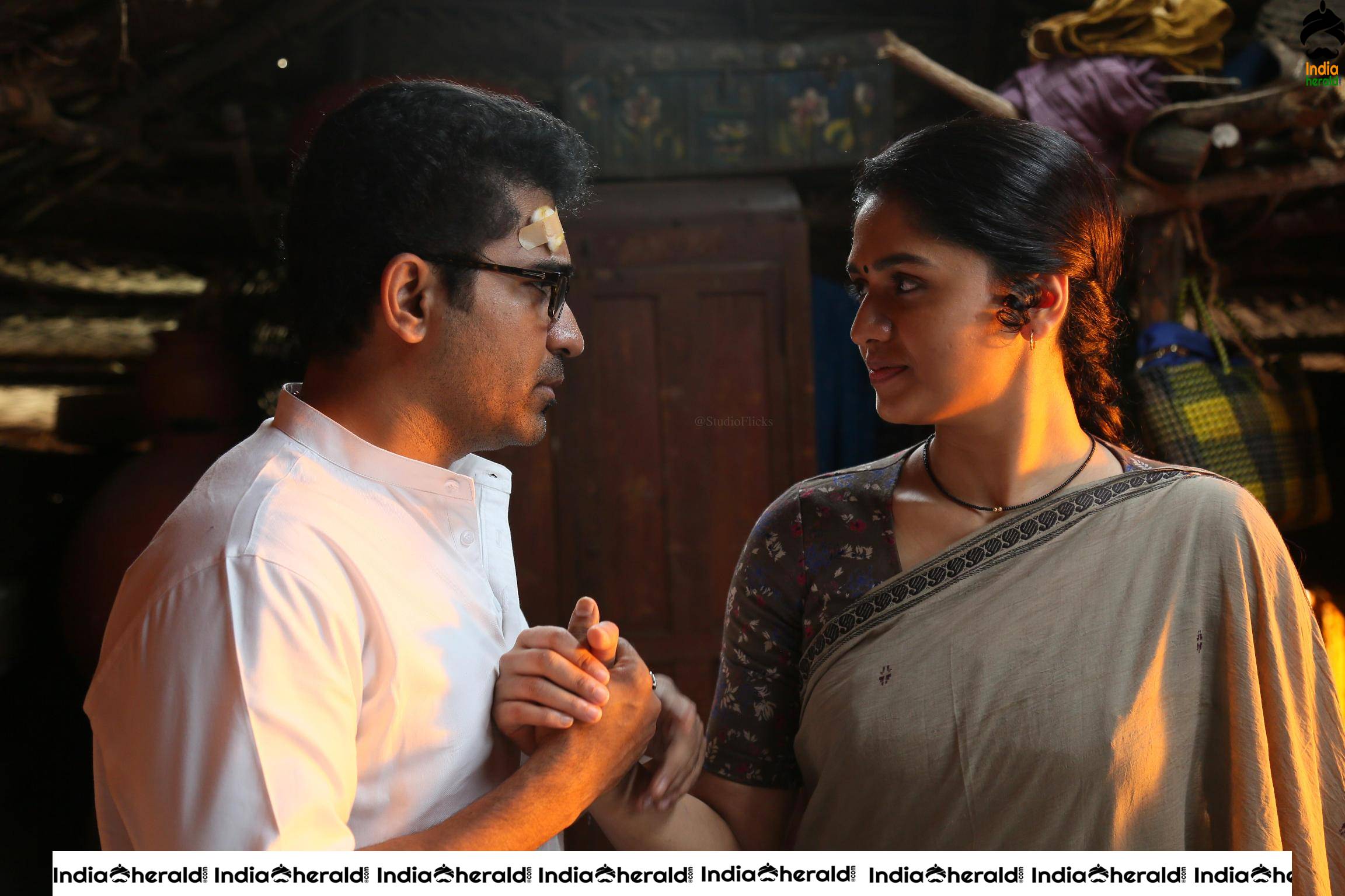 Actor Vijay Antony Photos from Khaali Set 1