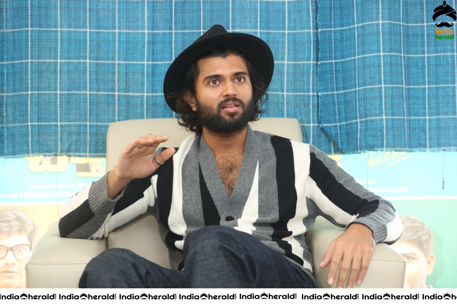Actor Vijay Devarakonda Interview Post MMC Success Set 1
