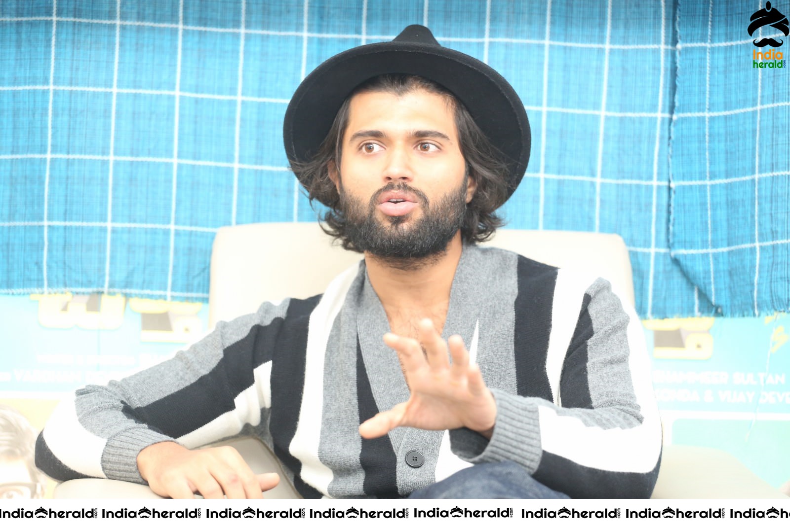 Actor Vijay Devarakonda Interview Post MMC Success Set 1