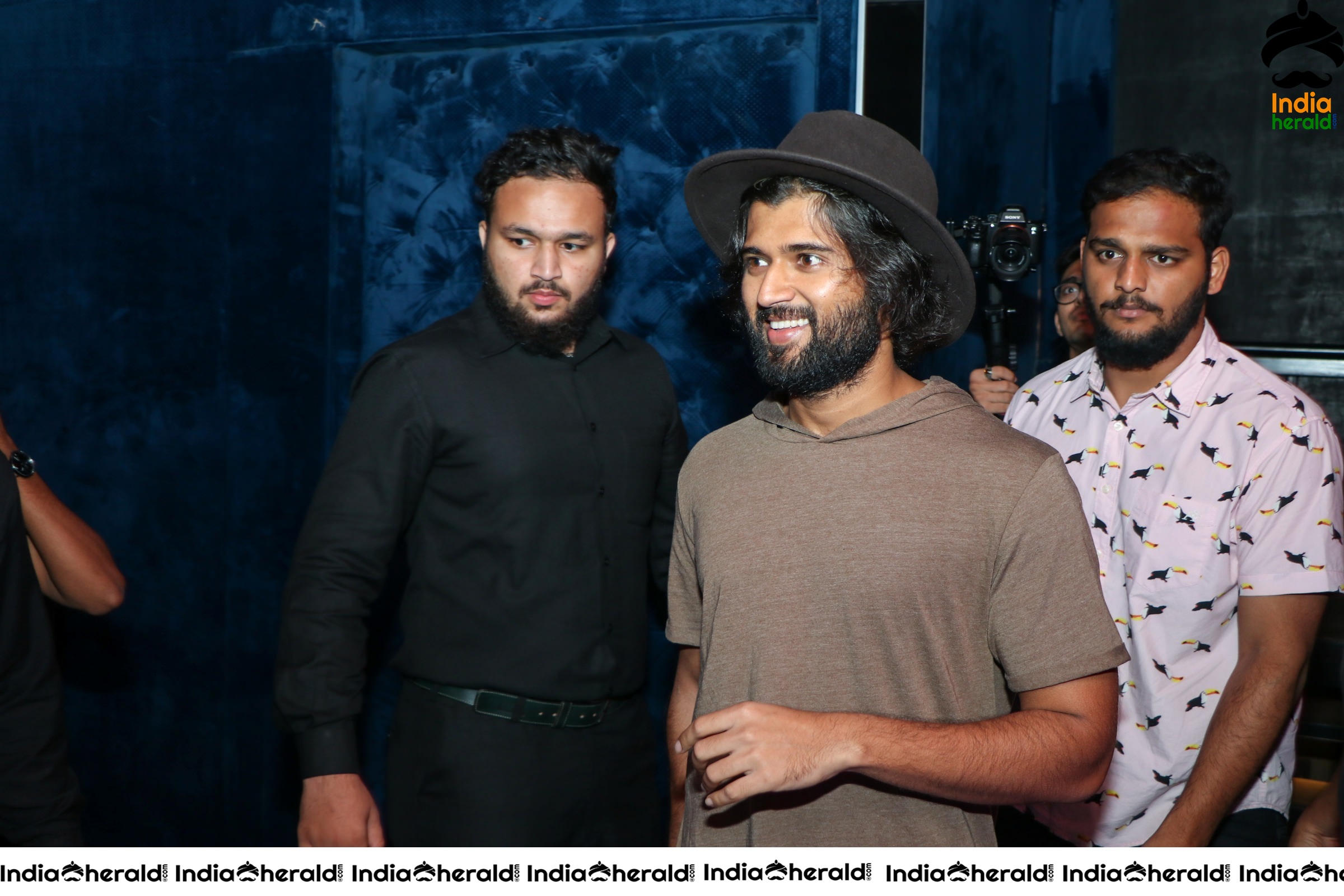 Actor Vijay Deverakonda Latest Clicks at Meeku Maathrame Chepta Party Set 2