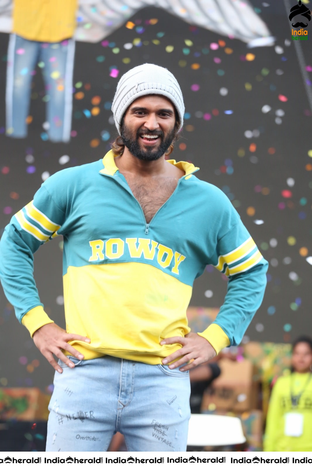 Actor Vijay Deverakonda Latest Photos as he performs before a huge Crowd