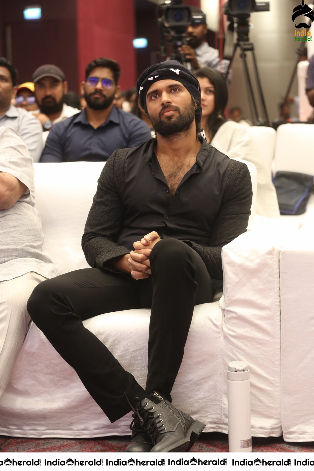 Actor Vijay Deverakonda Looking Dapper in Black Set 1