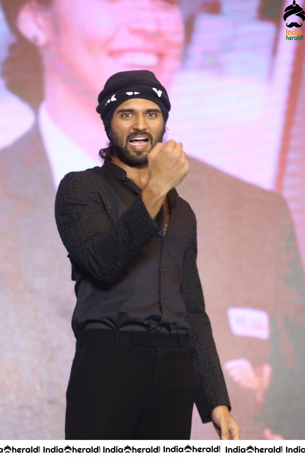 Actor Vijay Deverakonda Looking Dapper in Black Set 1