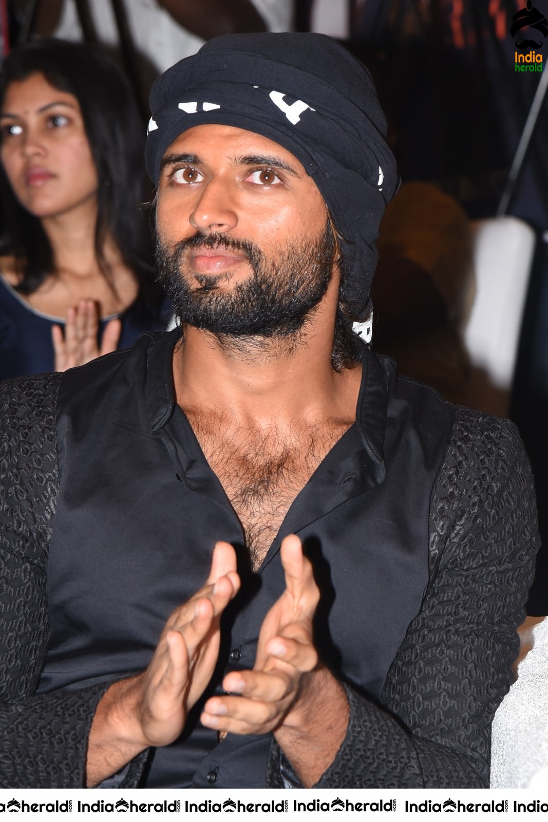 Actor Vijay Deverakonda Looking Stylish in Black in these Latest Stills Set 2