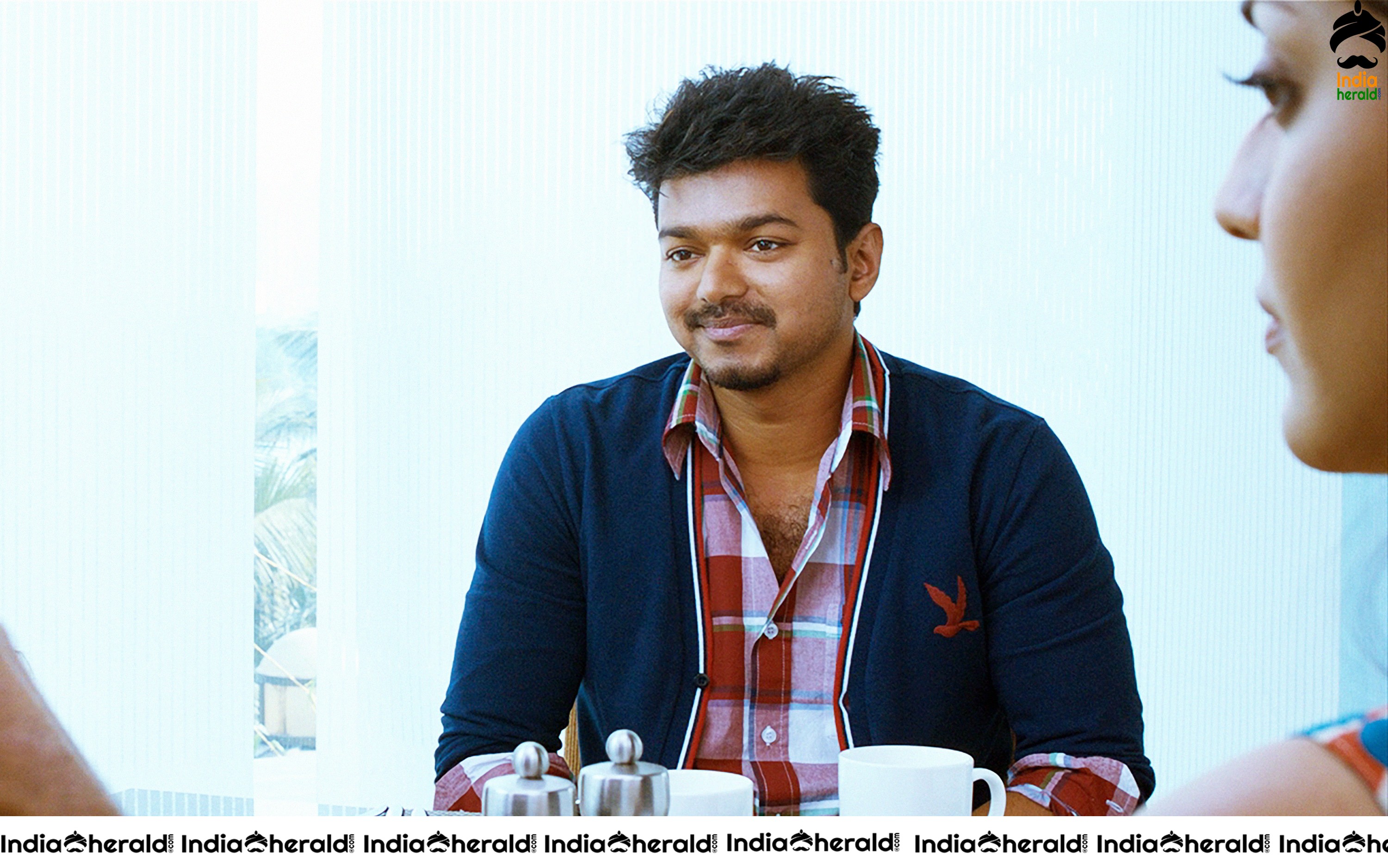 Actor Vijay Rare and Unseen HD Stills from Thuppakki Set 2