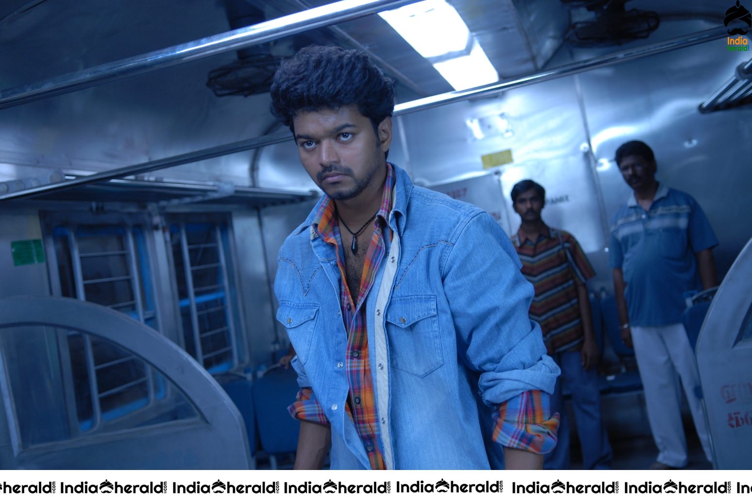 Actor Vijay Rare Photos with Asin while shooting and also On the Screen Set 1