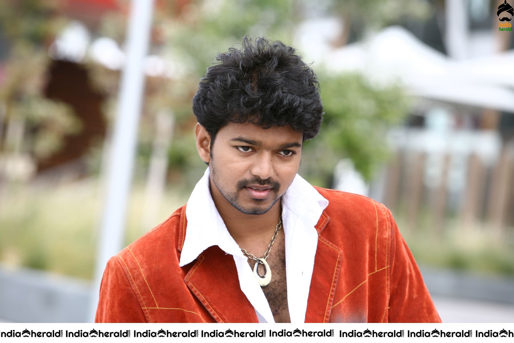 Actor Vijay Rare Photos with Asin while shooting and also On the Screen Set 2