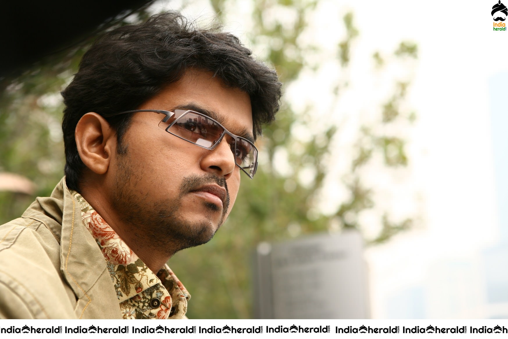 Actor Vijay Rare Photos with Asin while shooting and also On the Screen Set 2