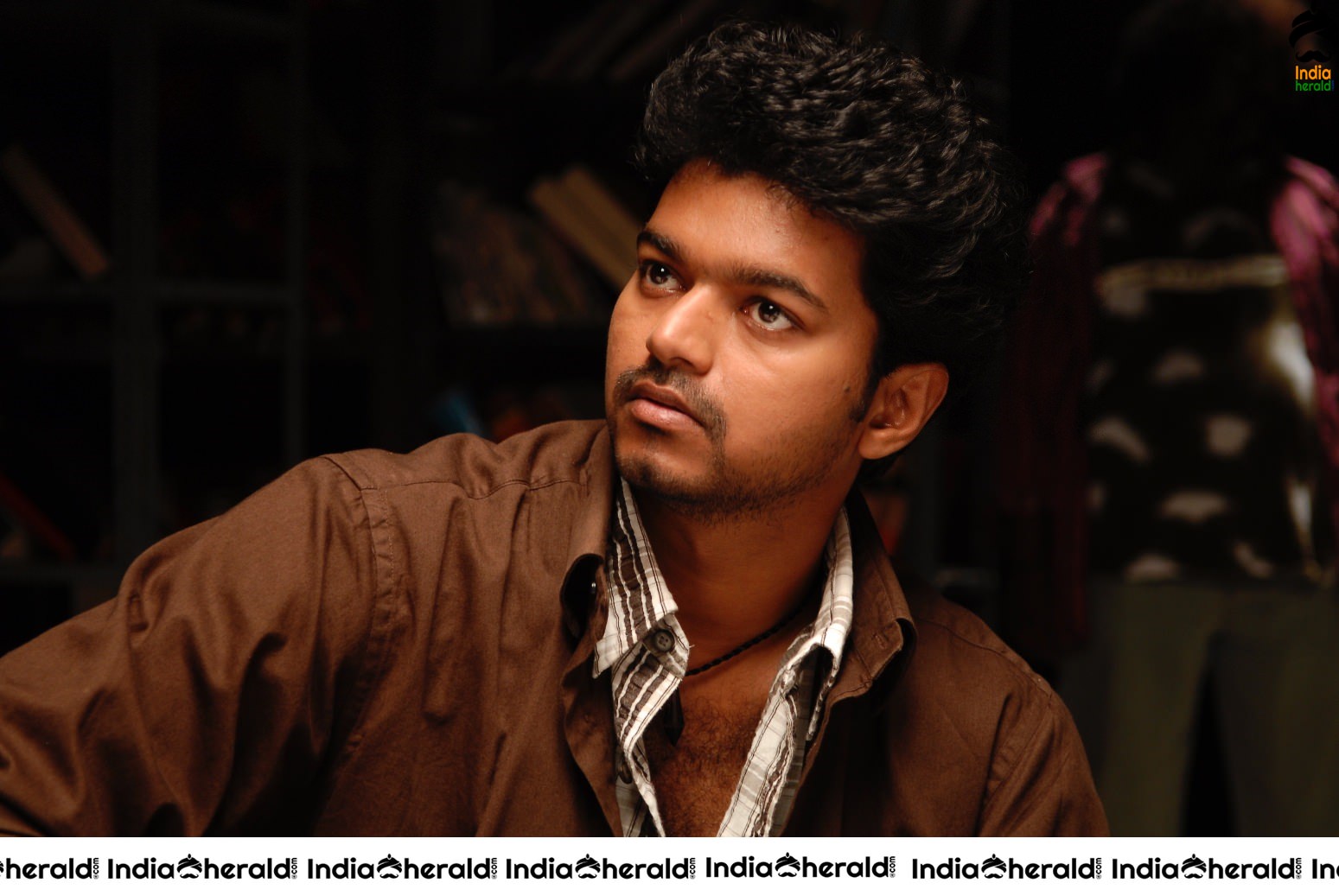 Actor Vijay Rare Photos with Asin while shooting and also On the Screen Set 3