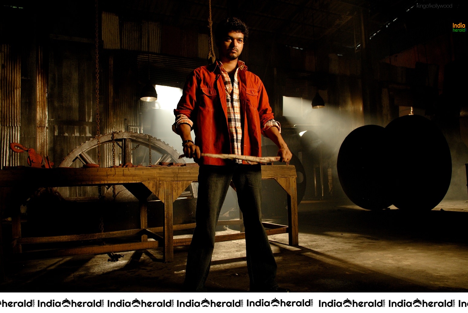 Actor Vijay Rare Photos with Asin while shooting and also On the Screen Set 4