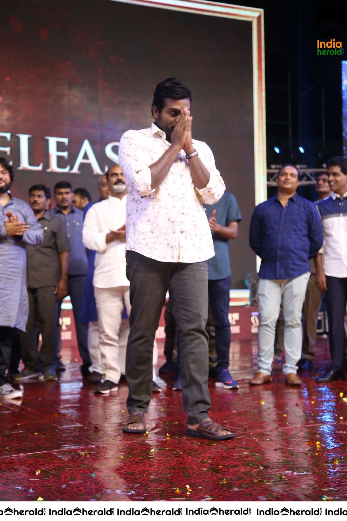 Actor Vijay Sethupathi Photos from Sye Raa Pre Release Event Set 1