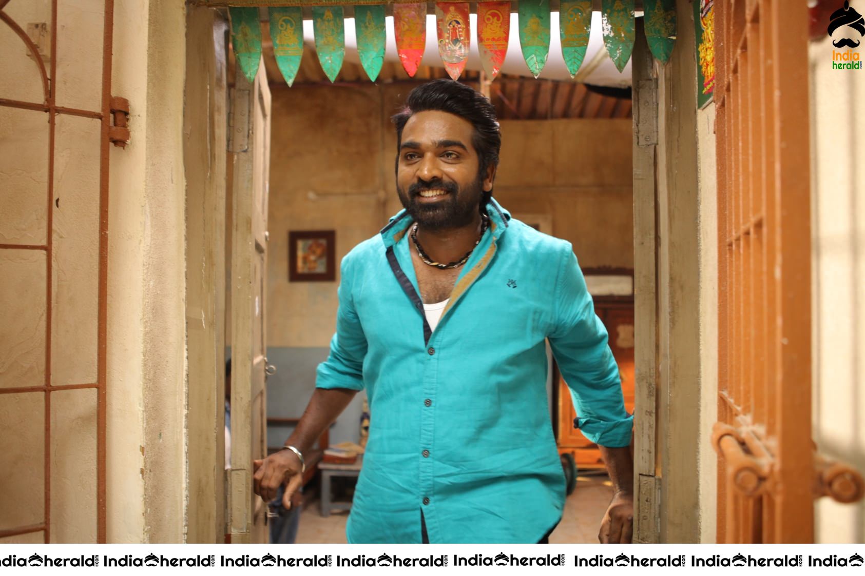 Actor Vijay Sethupathi Photos in various makeovers Set 2