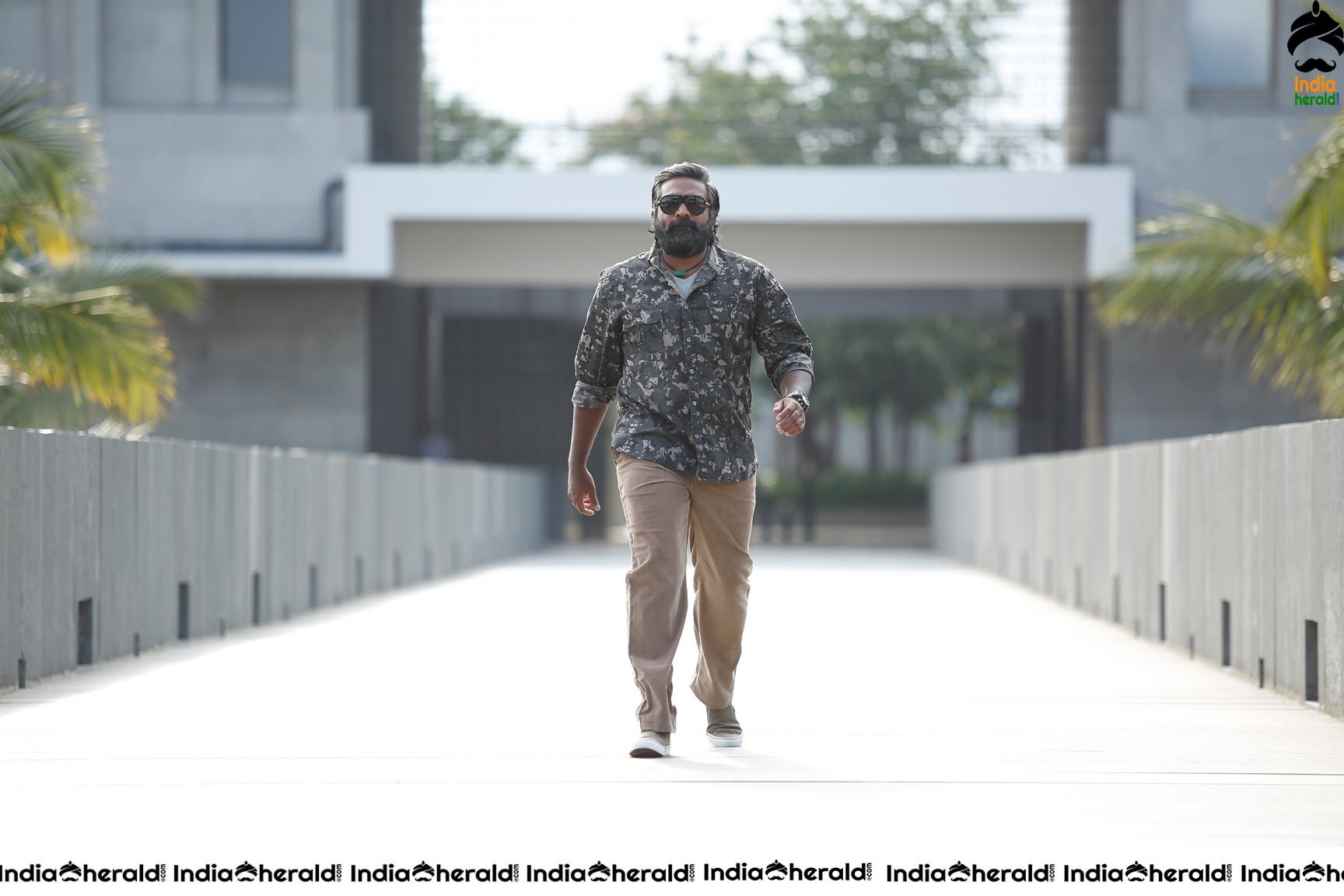 Actor Vijay Sethupathi Photos in various makeovers Set 3