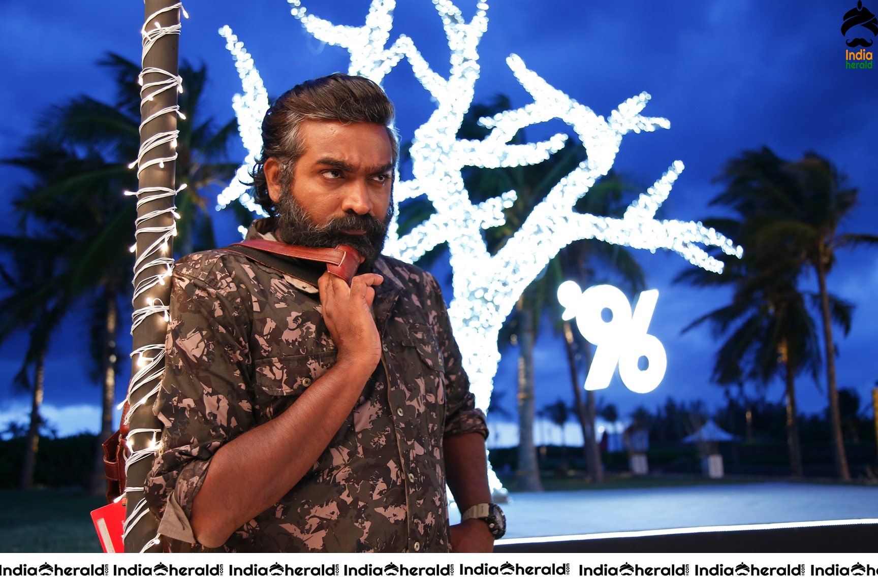 Actor Vijay Sethupathi Photos in various makeovers Set 3