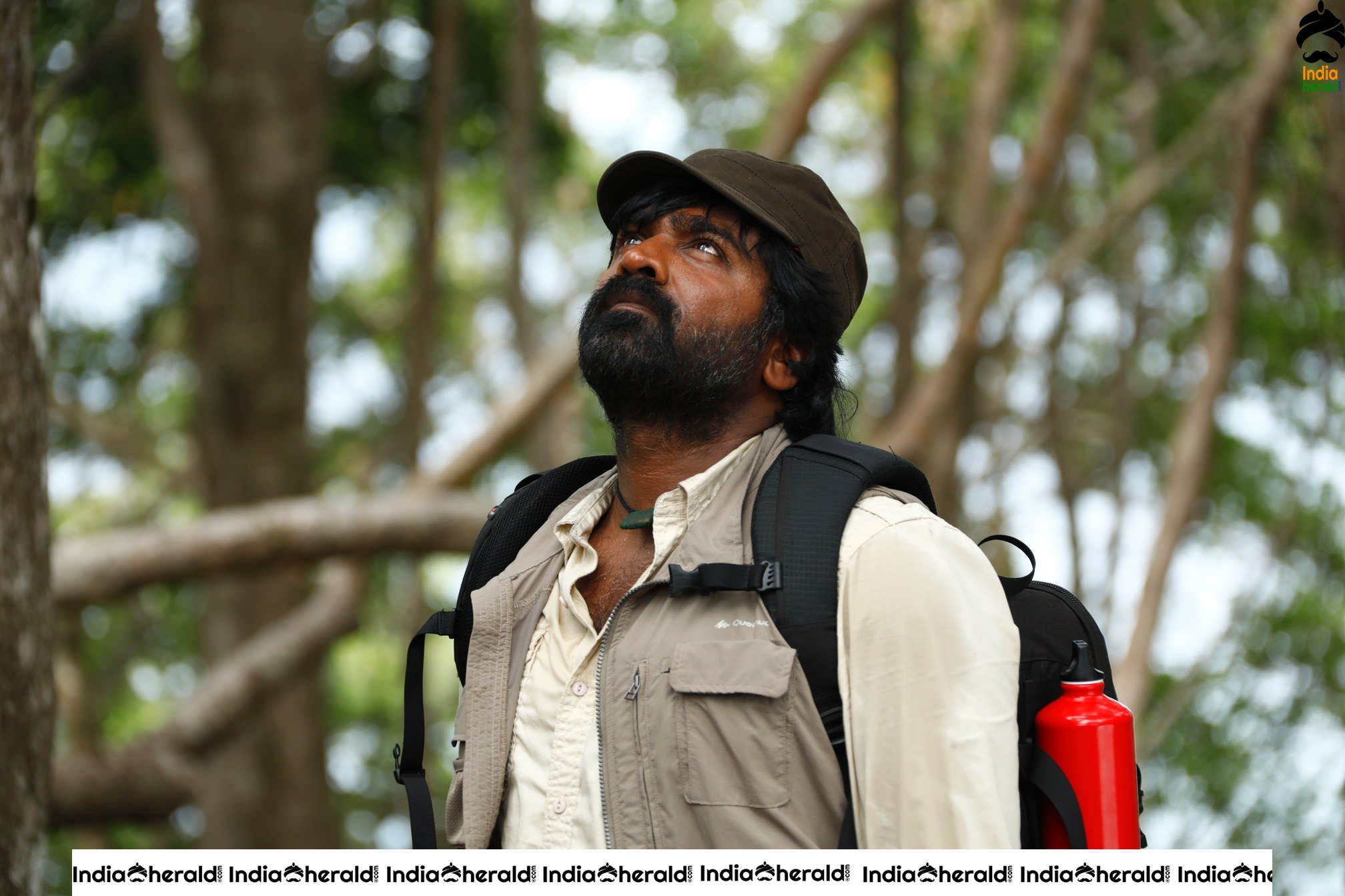 Actor Vijay Sethupathi Rare Photos in Various Getups Set 5