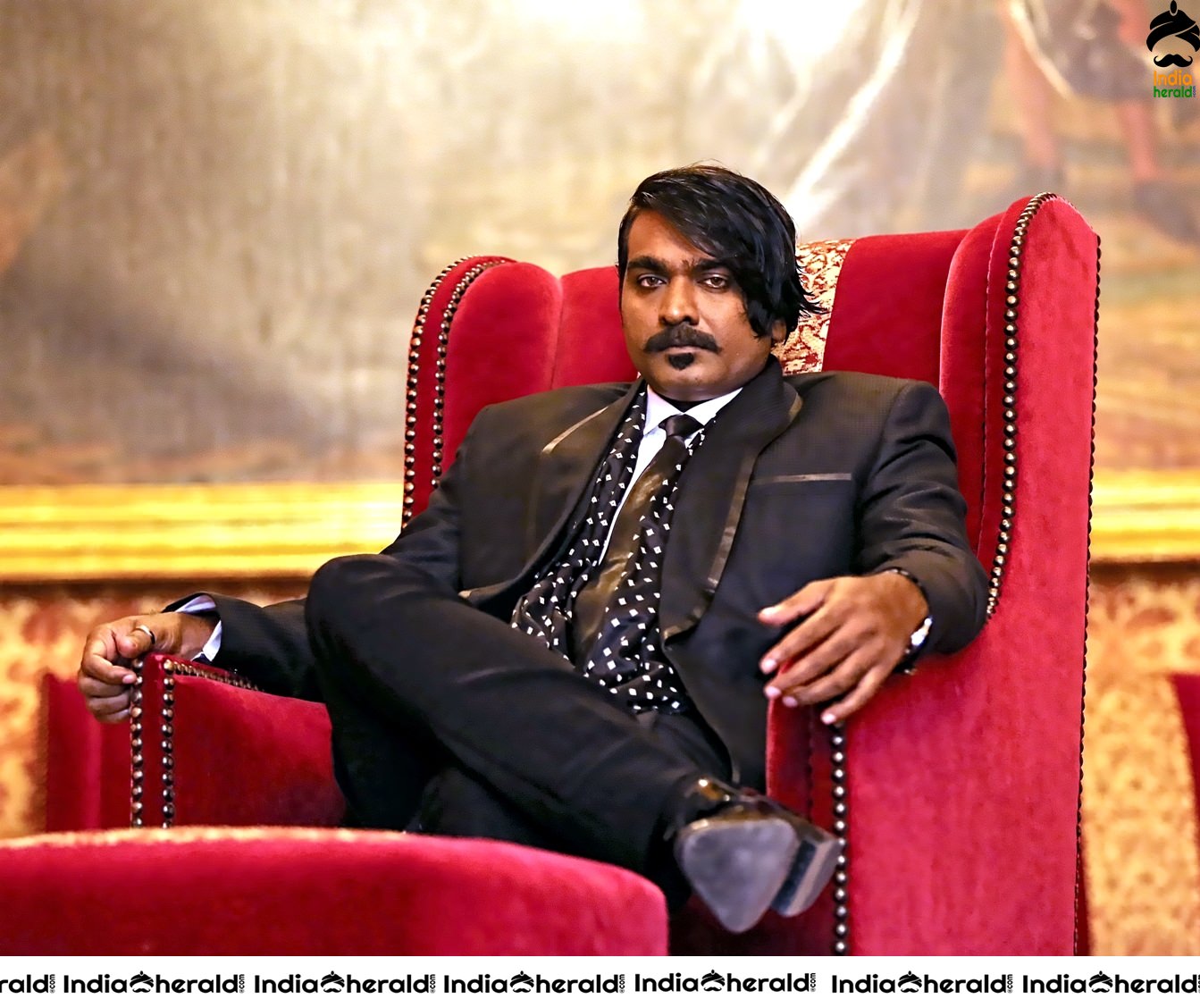 Actor Vijay Sethupathi unseen photos from Jungaa Set 1