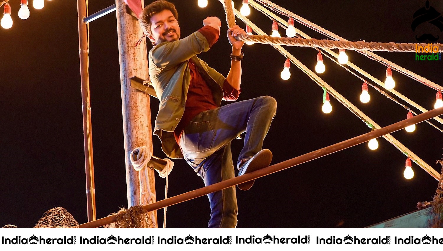 Actor Vijay Unseen Photos Collection from AR Murugadoss movie Set 7