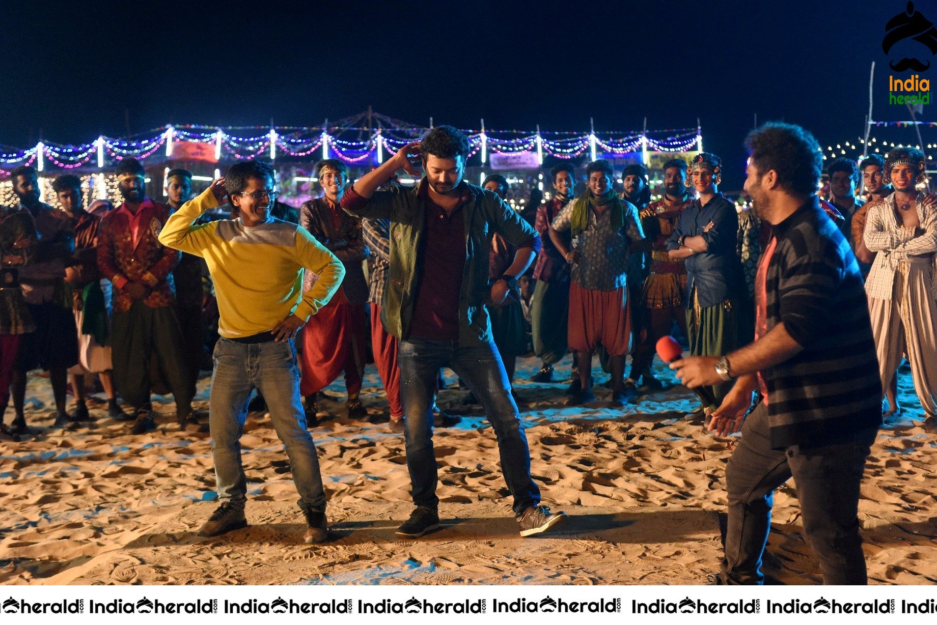 Actor Vijay Unseen Photos Collection from AR Murugadoss movie Set 7