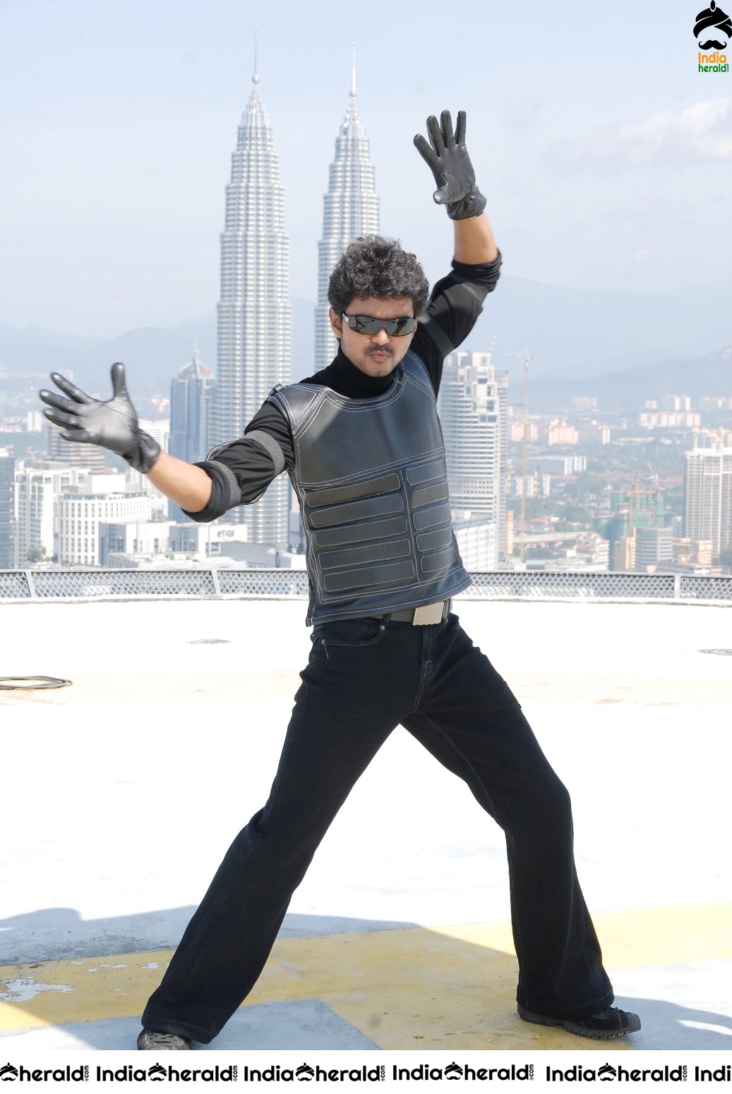 Actor Vijay Unseen Photos from Kuruvi Movie