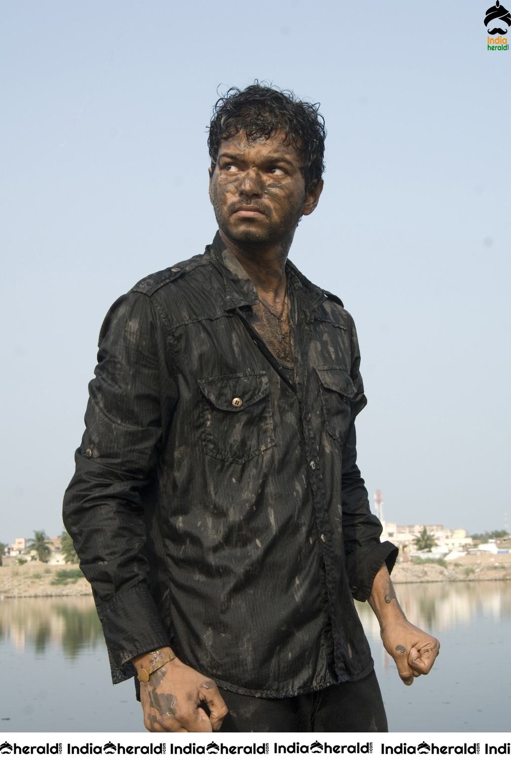 Actor Vijay Unseen Photos from Kuruvi Movie