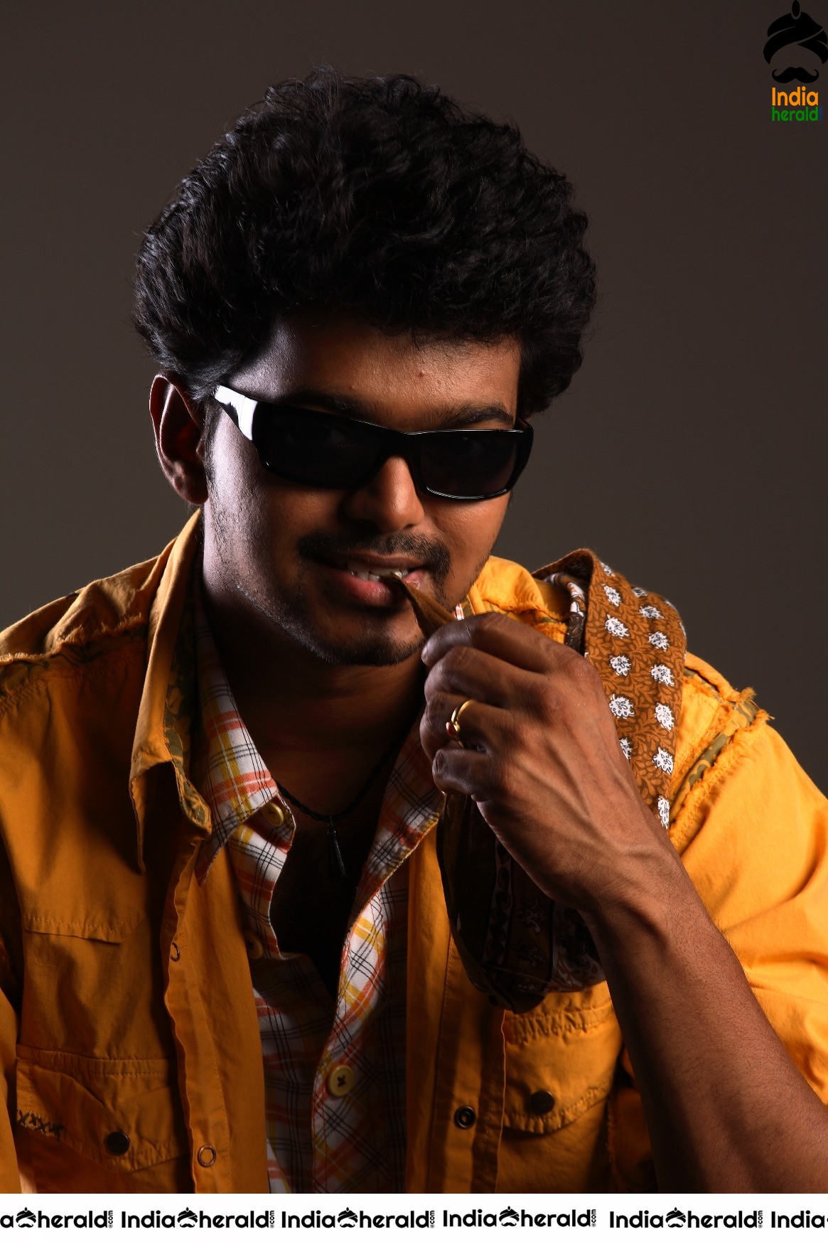 Actor Vijay Unseen Photoshoot Session for Pokkiri Movie Set 1