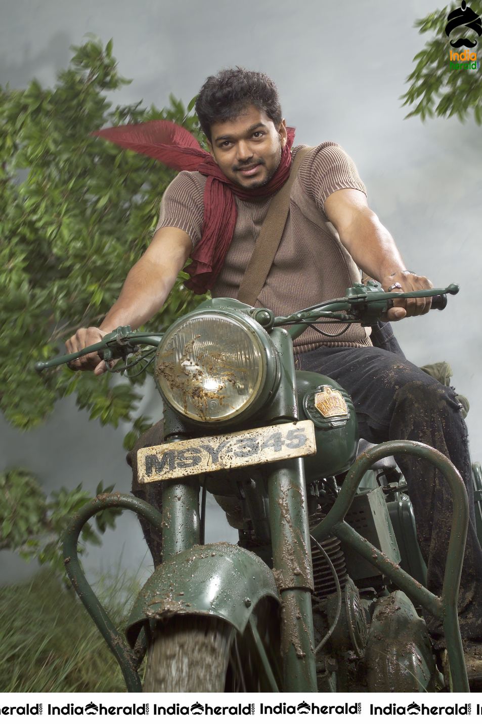 Actor Vijay Unseen Photoshoot Stills from Sachein Movie Set 1