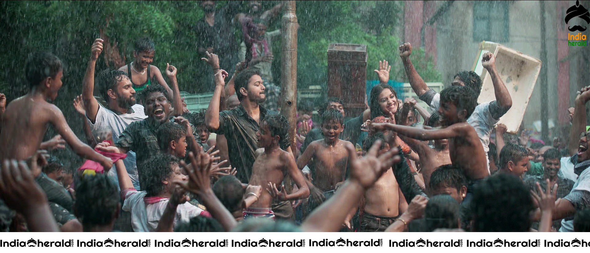 Actor Vijay Unseen Rare Photos from Sarkar Set 1