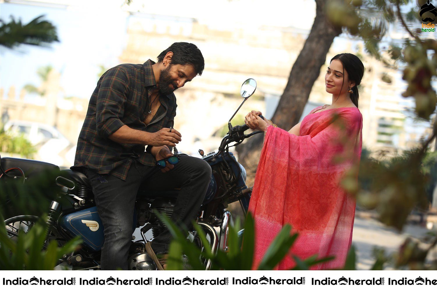 Actor Vikram Photos with Hot Tamanna from the movie Sketch Set 2