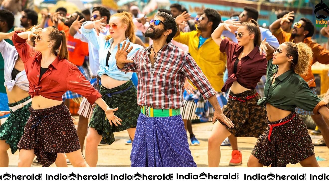 Actor Vikram Photos with Hot Tamanna from the movie Sketch Set 3