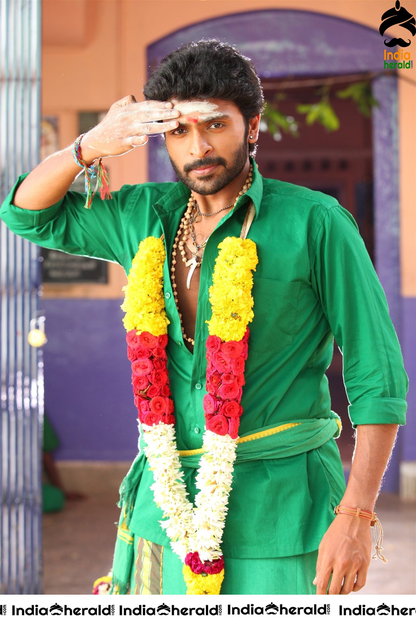 Actor Vikram Prabhu Latest Photos from his recent release Set 1