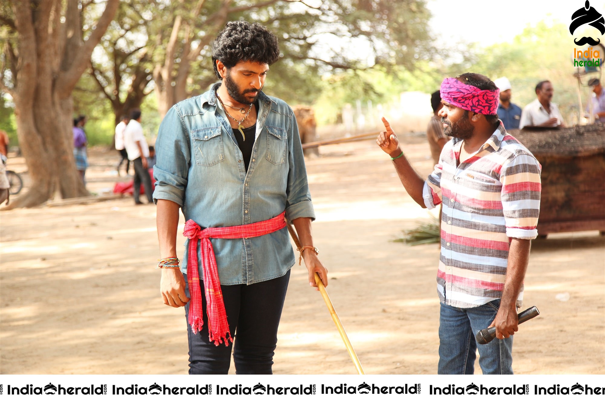 Actor Vikram Prabhu Latest Photos from his recent release Set 1