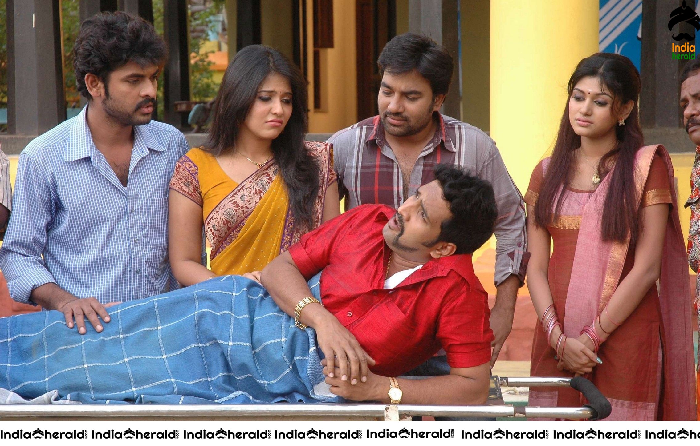 Actor Vimal Unseen Stills with Hot and Sexy Anjali Set 1